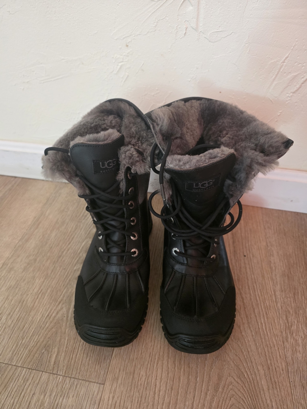 UGG Black Winter Lace-Up Boots with Shearling Collar
